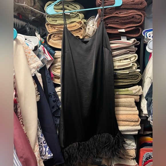 Vince camuto feather trim dress - Picture 2 of 3